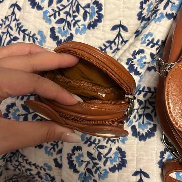 Tasty peach brown cat backpack and coin purse bundle - Picture 3 of 5